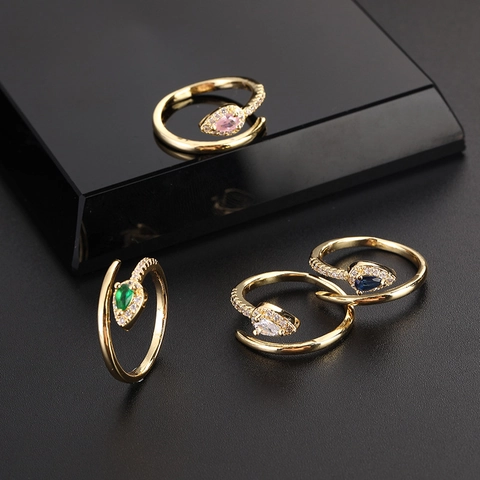 Anello Aperto Serpente In Rame Placcato Oro Con Zircone Colorato A Forma Di Pera Regolabile Stile Boho Per Donne