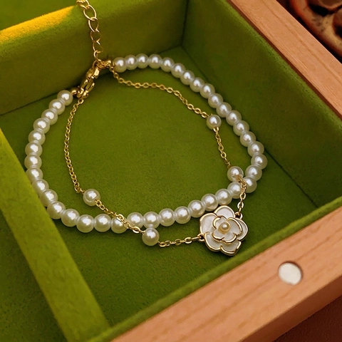 Kamelienblüte Künstliche Perlenarmband Doppellagig Vergoldet Legierung Elegant Französisch Vintage Schmuck Für Frauen Verstellbar