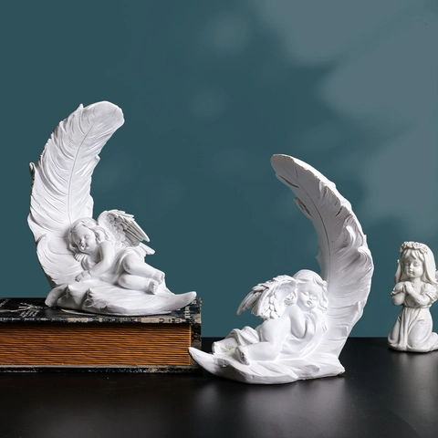 Resin Angel Figurine White Feather Wing Cherub Statue For Home Desktop Tabletop Office Decor European Retro Style Ornament