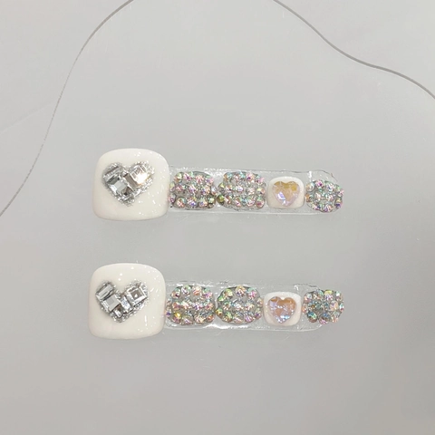 Weiße Künstliche Fußnägel Zum Aufkleben Mit Bunten Strasssteinen Herzform Glitzer Handgefertigt Für Frauen