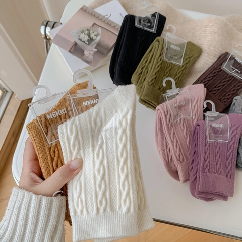 Women Mid Calf Socks Cable Knit Warm Retro Solid Color Sweet Ribbed Cuff Autumn Winter