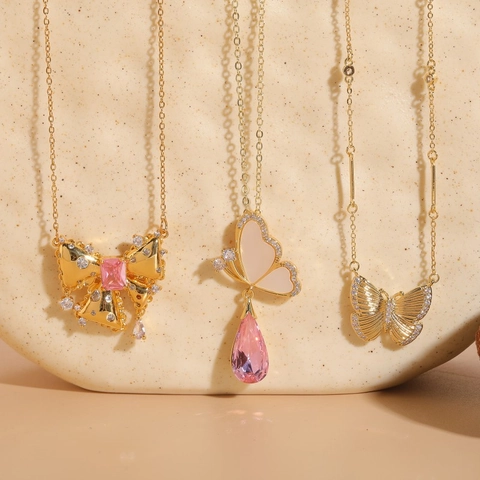 Butterfly Pendant Necklace Copper With Zircon And Shell Pink Stone Elegant Light Luxury Jewelry For Women