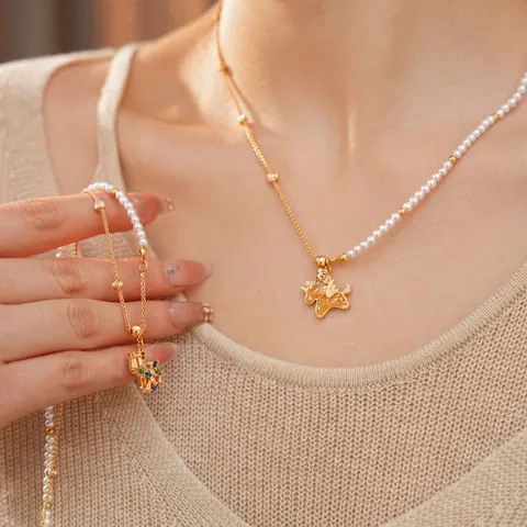 Collar Con Colgante Asimétrico Chapado En Oro De 18K Cobre Circonita Perla Artificial De Imitación Corazón Pegaso Lujo Cadena Clavícula Mujer