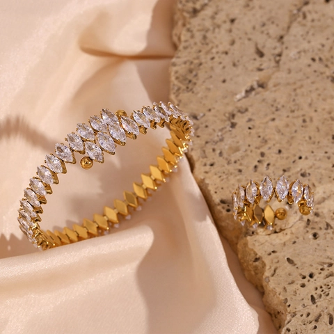 Bracciale Rigido Aperto Zircone Marquise E Anello Regolabile Acciaio Inossidabile Placcato Oro 18K Gioielli Lusso Donna