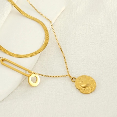 Layered Heart Pendant Necklace 18K Gold Plated Stainless Steel Snake Chain Minimalist Fashion Jewelry For Women