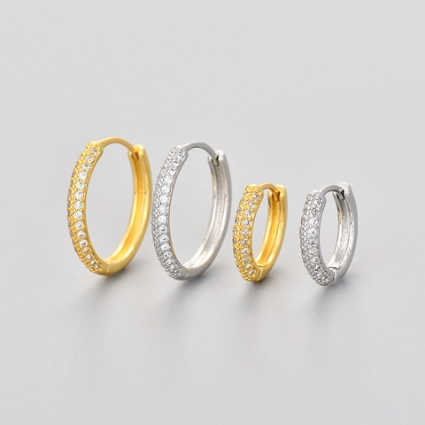 Exquisite Mikro-Pave Zirkonia Kupfer Creolen Minimalistischer Luxus Geometrischer Runder Schmuck Für Frauen Mädchen
