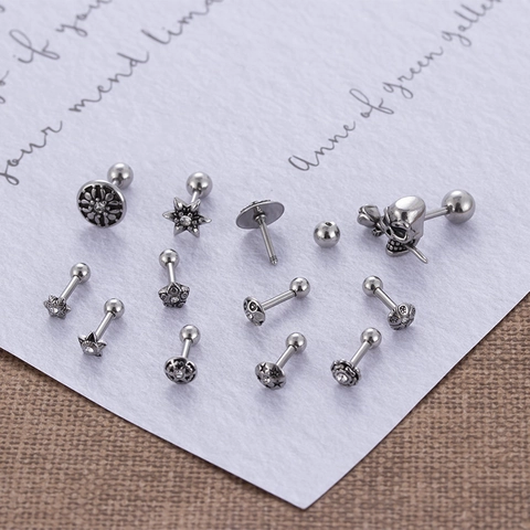 Roestvrijstalen Oorkraakbeen Stud Schedel Bloem Vintage Punk Piercing Met Schroefsluiting Bal