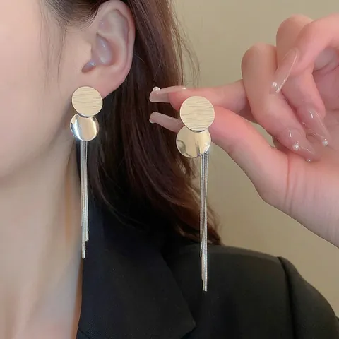 Elegante Geometrische Runde Scheibe Quaste Ohrhänger Für Damen Mit Silbernem Ohrstecker Lange Baumeln Minimalistischer Schmuck