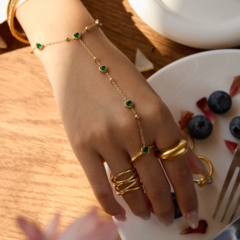 Edelstahl Vergoldet Sklavenarmband Ring Handkette Mit Grünem Herz Edelstein Wasserdicht Mode Schmuck Damen