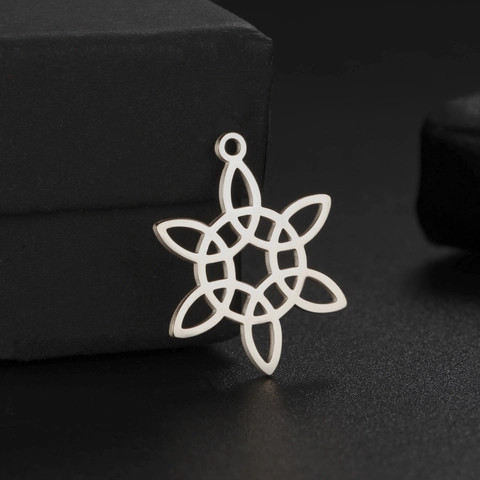 Stainless Steel Celtic Knot Flower Pendants Geometric Hollow Witchs Knot Charms For DIY Jewelry Making Necklace Bracelet Accessory