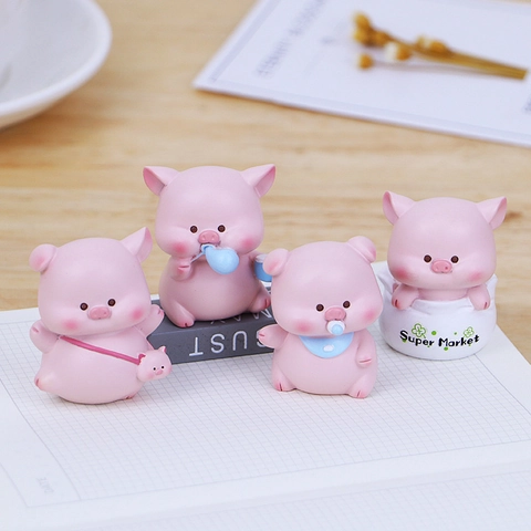 Cute Cartoon Pink Piggy Resin Figurines Miniature Desktop Ornaments For Car Dashboard Office Home Decor Kawaii Animal Statues
