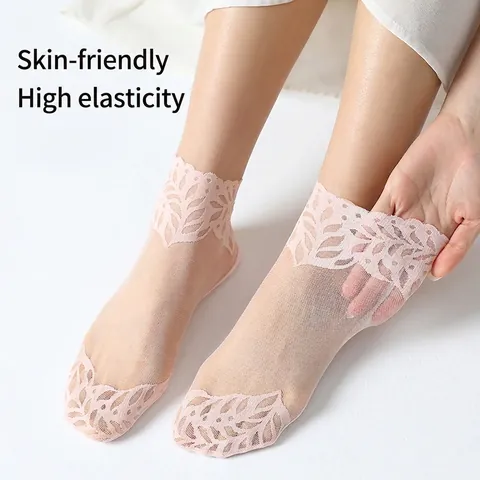 Women Cotton Sole Lace Invisible Boat Socks Breathable Mesh No Show Socks With Leaf Pattern For Summer Spring Casual