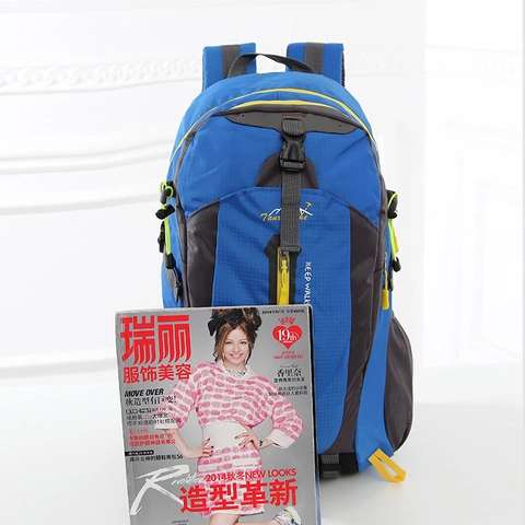 Zaino da Trekking per Uomo e Donna Grande Capacità Impermeabile per Viaggi e Sport Casual Zaino Leggero per Campeggio ed Escursionismo