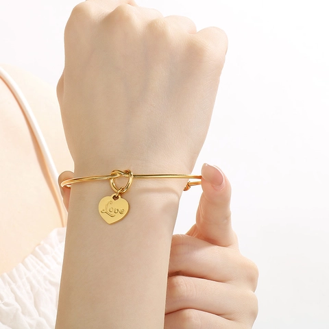 Pulsera De Brazalete Abierto Acero Inoxidable Colgante Corazón Nudo Grabado Love Mujer Joyas Moda Elegante Regalo
