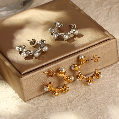 Pendientes De Aro En Forma De C Moda Europea Americana Acero Inoxidable Perla Artificial De Imitación Chapado En Oro De 18K Para Mujer
