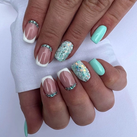 French Tip Press On Nails Mint Green Square False Nails With Blue Rhinestone Glitter Sweet Flower Style For Women