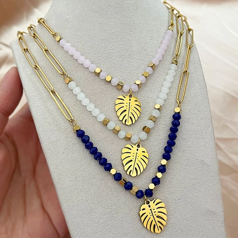 Bohemian Monstera Leaf Pendant Necklace Gold Plated Stainless Steel Beaded Paperclip Chain For Women Tropical Style