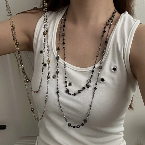 Collier Long Multicouches Bohème Vintage Avec Pendentifs Fleurs En Alliage Et Künstliche Perles D'Imitation Chaîne De Pull Ethnique