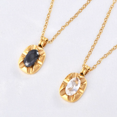 Vintage Irregular Oval Pendant Necklace For Women Titanium Steel Gold Plated Minimalist Chic Rhinestone Clavicle Chain Jewelry