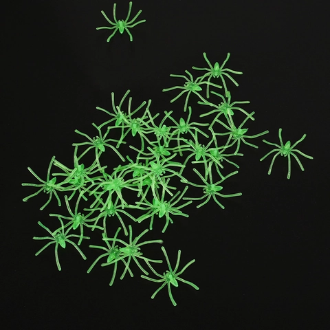 Mini Halloween Ragni Di Plastica Brillano Al Buio Luminosa Simulazione Verde Fluorescente Scherzo Casa Stregata Oggetti Di Scena Decorazione