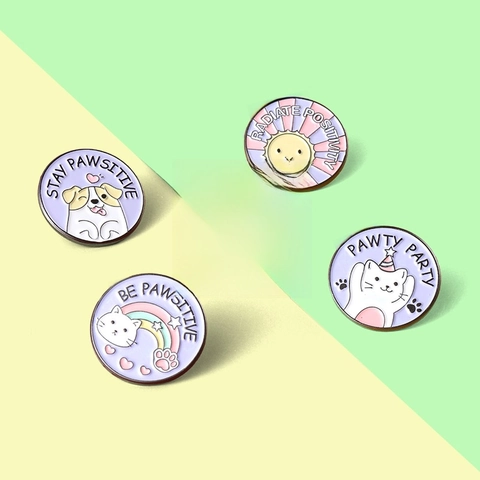 Simpatico Animale Del Fumetto Spille Smalto Lega Gatto Cane Sole Arcobaleno Pawsitive Gioco Di Parole Distintivi Moda Spilla Gioielli