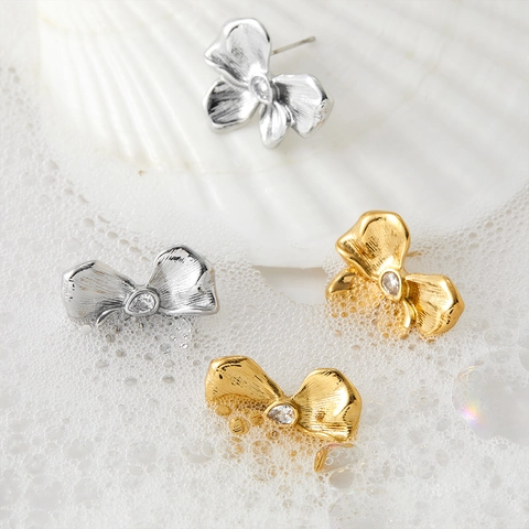 Butterfly Stud Earrings Stainless Steel With Zircon PVD Gold Silver Plated Elegant Vintage Brushed Texture For Women