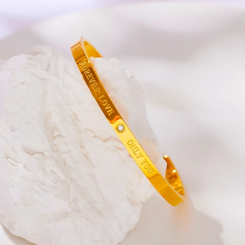Bracelet Manchette Plaqué Or 18K Acier Inoxydable Gravé Forever Love Only You Strass Incrusté Jonc Ouvert Pour Femmes