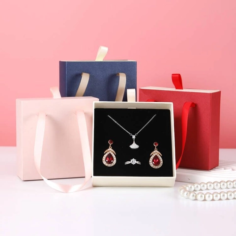 Matte Paper Drawer Jewelry Gift Box With Satin Ribbon Handle For Ring Necklace Earring Packaging Bag Combination Square Case