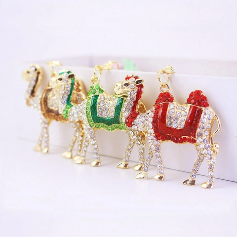 Schattige Strass Kameel Sleutelhanger Kleurrijke Emaille Dier Tas Hanger Zinklegering Vergulde Kameel Sleutelring Decoratief