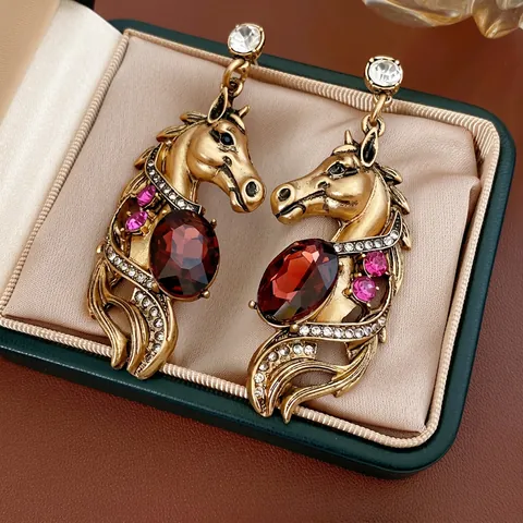 Vintage Horse Head Stud Earrings With Silver Earring Post Antique Gold Alloy Rhinestone Baroque Style For Women