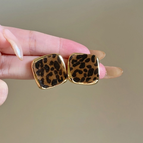 Vintage Leopard Print Geometric Earrings With 925 Sterling Silver Earring Post Faux Fur Leather Alloy Jewelry For Women