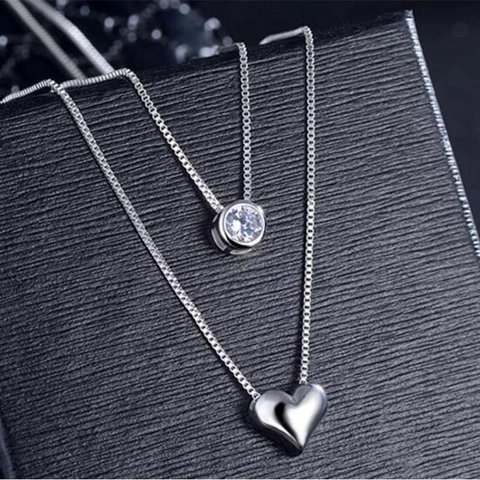 Collar de Doble Capa de Cobre de Estilo Coreano Con Colgantes de Corazón y Circonia Redonda Color Plata Joyería de Mujer