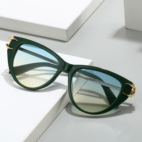 Streetwear Solid Color Pc Cat Eye Full Frame Women'S Sunglasses