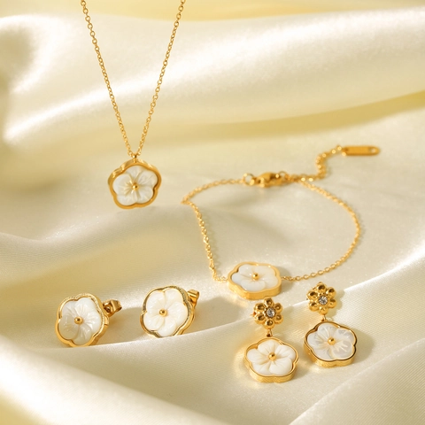 Collana Con Pendente A Fiore Elegante Acciaio Inossidabile Madreperla Zircone Petalo Gioielli Da Donna