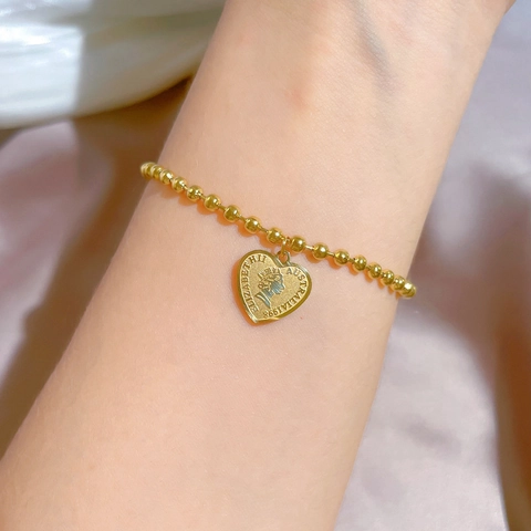 Heart Coin Pendant Bracelet Titanium Steel Vintage Elizabeth II Portrait Bead Chain For Women