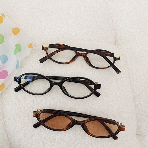 Kids Sunglasses Retro Oval Small Frame UV Protection Resin Lens Plastic Frame Fashionable Outdoor Accessories For Boys Girls