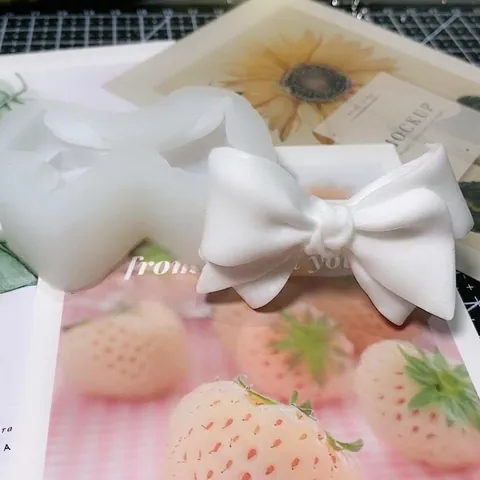 Bowknot Silicone Mold DIY Handmade Aromatherapy Gypsum Fondant Cake Decorating Tool Car Vent Ornament Mold Transparent