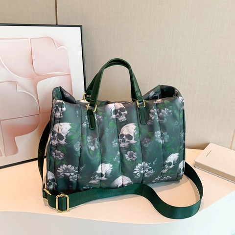 Nylon Gesteppte Tragetasche Große Kapazität Totenkopf Blumenmuster Gothic Punk Schulter Umhängetasche Für Damen