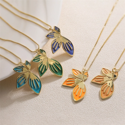 Leaf Pendant Necklace Copper Enamel Oil Drip Golden Box Chain Fashion Jewelry For Women Elegant Nature Style