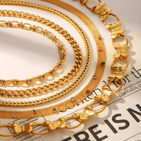Collar Vintage de Acero Inoxidable Chapado en Oro 18K para Mujer Cadena Cubana de Trigo Serpiente Colgante Mariposa Zirconia Joyería
