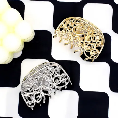 Molletta Per Capelli In Metallo A Farfalla Filigrana Svuotata Retro Lega Geometrica Shark Clip Accessorio Per Capelli Donna