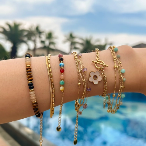 Stainless Steel Natural Stone Layered Bracelet For Women White Shell Flower Pendant Bohemian Vintage Jewelry