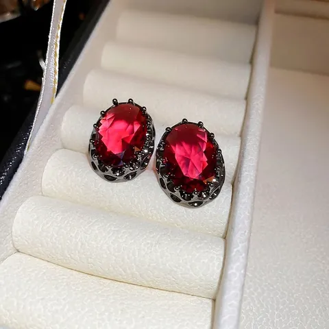 Vintage Ovale Rote Zirkonia Ohrstecker Mit 925 Sterling Silber Ohrstecker Retro Durchbrochene Gravur Für Damen
