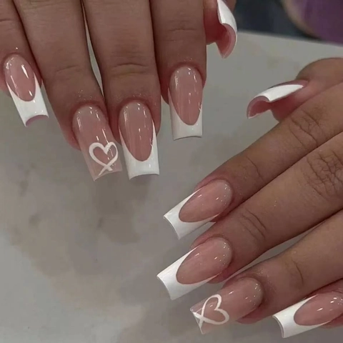 Uñas Postizas Press On French Tip Diseño De Corazón Plástico ABS Longitud Media Cuadradas Coffin Manicura DIY