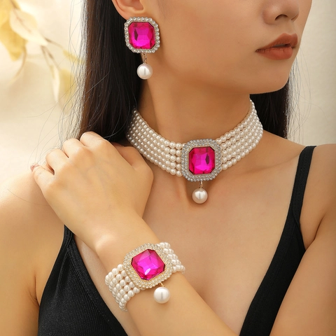 Vintage Legierung Künstliche Perle Schmuckset Für Damen Luxuriöses Strass Oval Anhänger Halskette Ohrringe Armband Party Schmuck