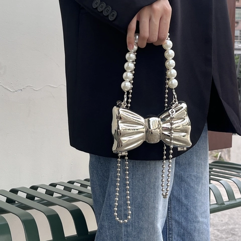 Mini Bowknot Shape Metal Evening Bag With Artificial Pearl Handle And Chain Strap Fashion Crossbody Clutch For Women