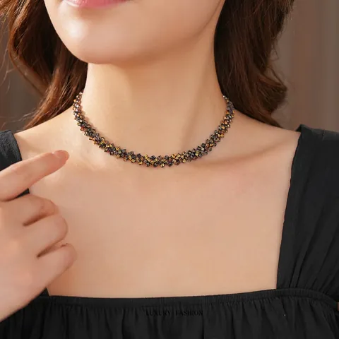 Alloy Strass Choker Halskette Geometrisches Quadratmuster Verstellbare Kette Luxus Mode Schmuck Für Damen