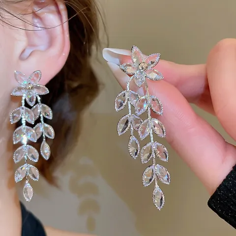 Blumen Blatt Quaste Lange Tropfenohrringe Damen Luxus Zirkon Kupfer Mit 925 Sterling Silber Ohrstecker