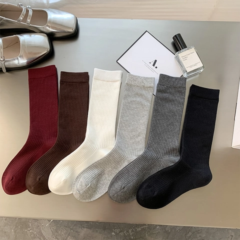Damen Crew Socken Gekämmte Baumwolle Gerippt Atmungsaktiv Einfarbig Lässig Mittelhoch Slouch Socken Einfach Mode Accessoire
