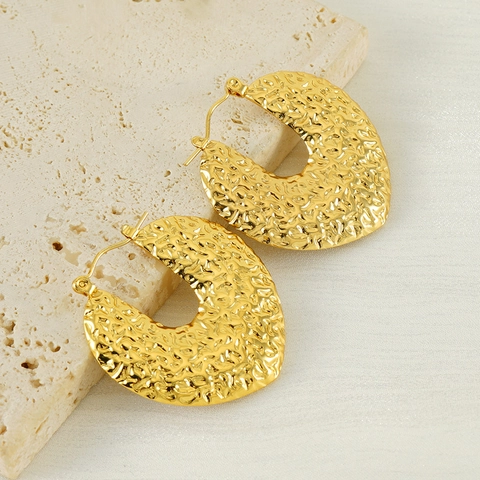 Orecchini Cuore Consistenza Martellata Acciaio Inossidabile Placcato Oro 18K Gioielli Geometrici Irregolari Per Donne